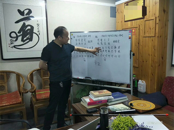 31c6a1e4f61fd24b61b14a46d396549_副本.jpg