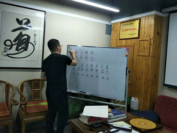 acdae55118692395bc50d4985d0c617_副本.jpg